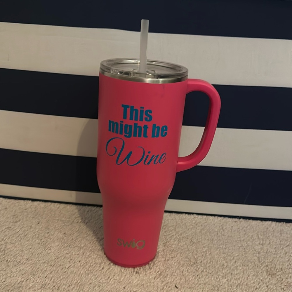 Swig Hot Pink 40 oz tumbler